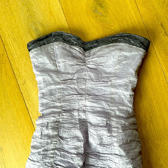 Nicole Miller strapless gown - Picture 3 of 5